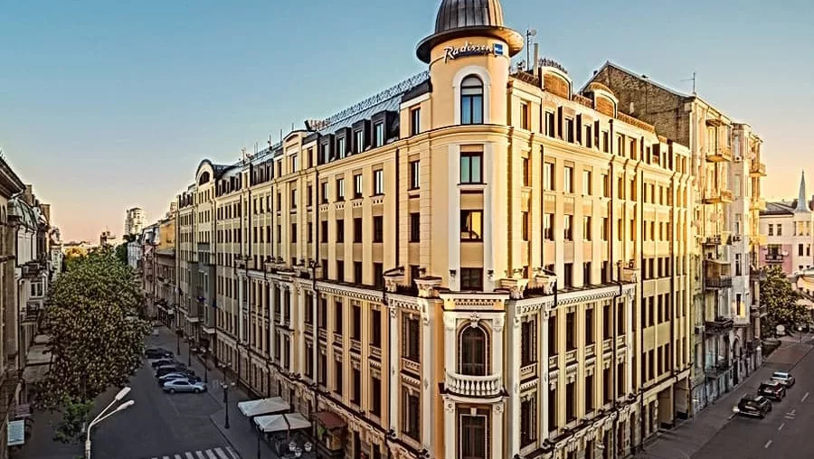 Radisson команда проєкту